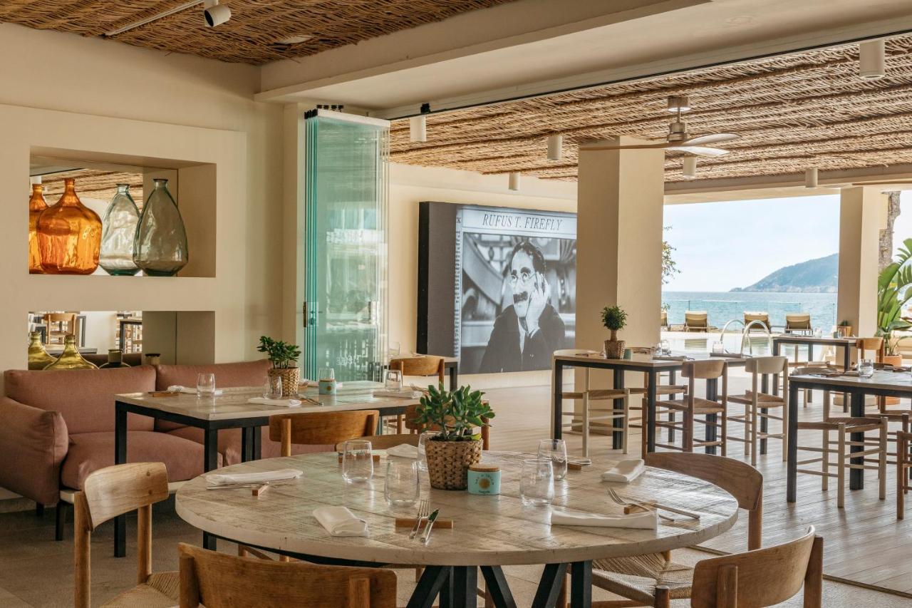 Me Ibiza - The Leading Hotels Of The World Santa Eularia des Riu Dış mekan fotoğraf