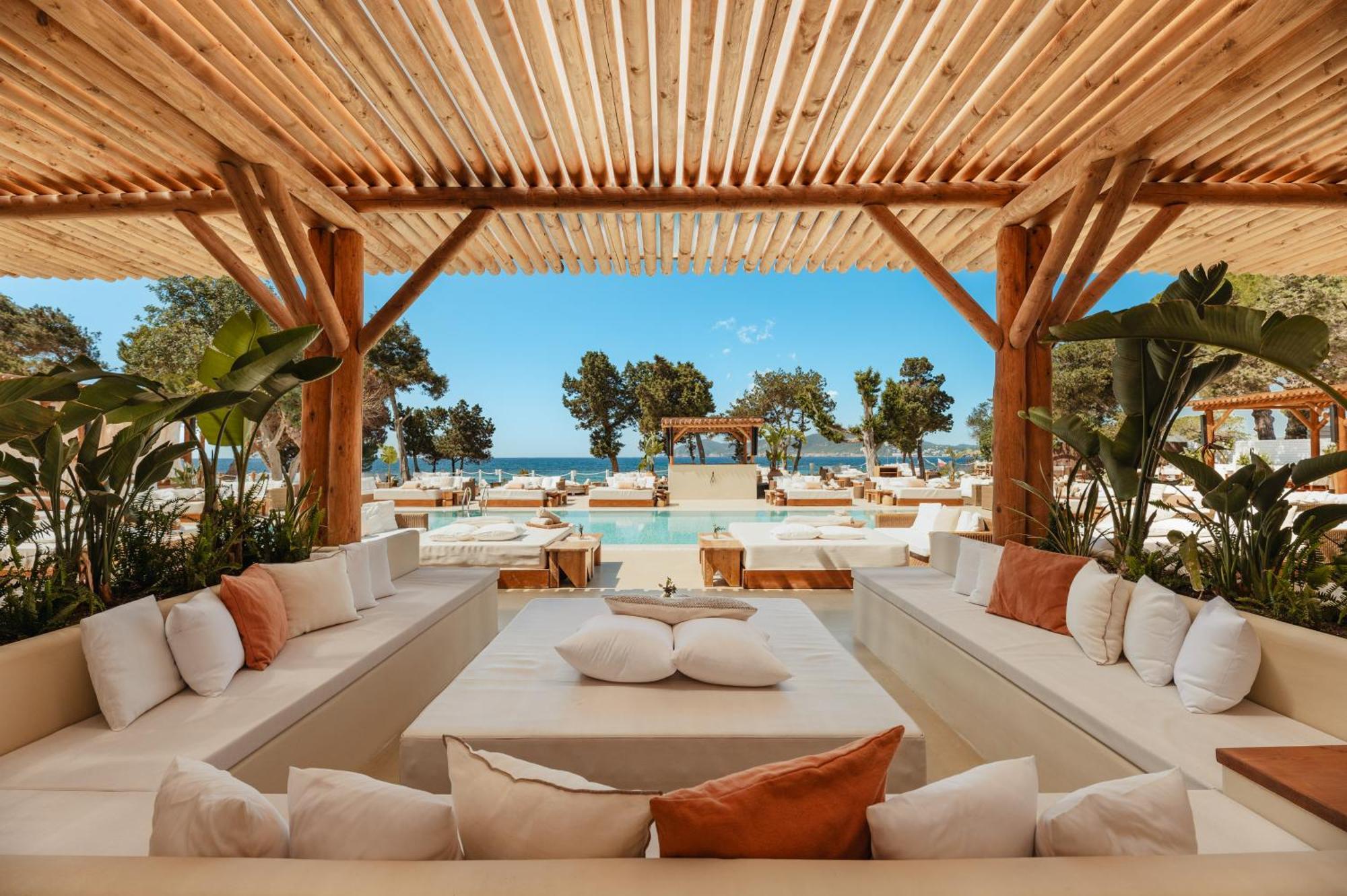Me Ibiza - The Leading Hotels Of The World Santa Eularia des Riu Dış mekan fotoğraf